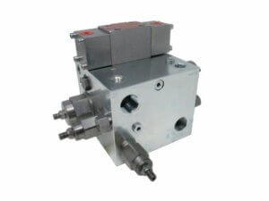 Hydraulic control block with Winner valves