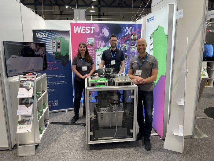 West und Schuhmacher-Tech auf dem Messetsatnd bei der All About Automation